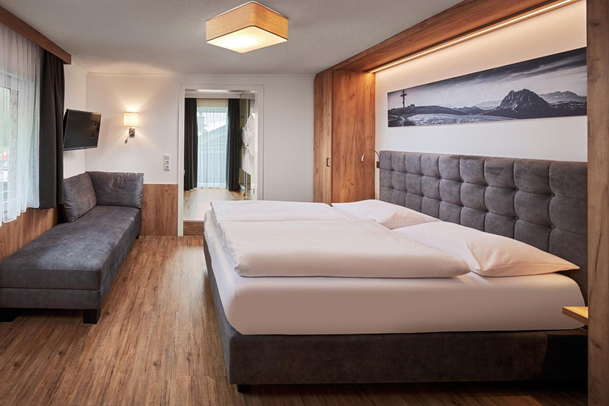 Hotel Gasthof Siggen Neukirchen am Großvenediger Buitenkant foto