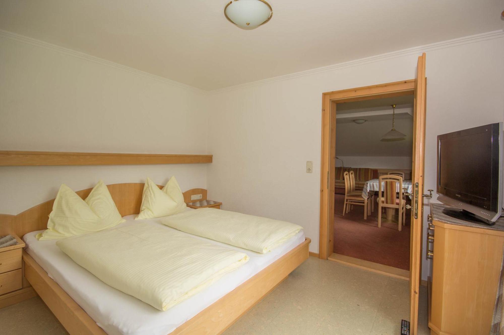 Hotel Gasthof Siggen Neukirchen am Großvenediger Kamer foto